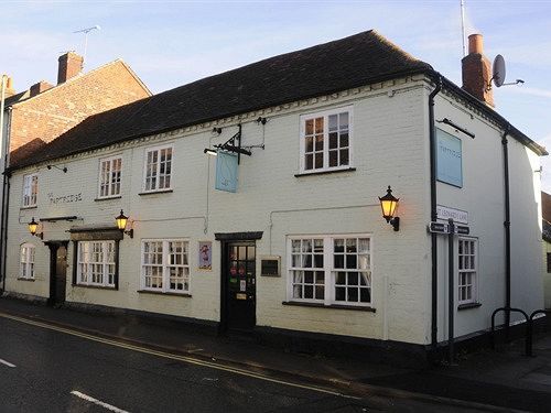 The Partridge Inn Wine Bar & Restaurant Wallingford Bagian luar foto